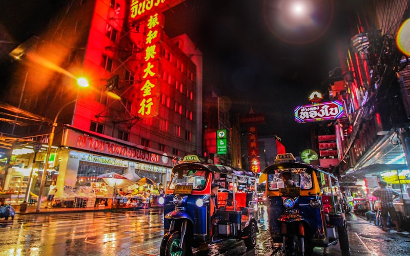 ใช้ชีวิตในกรุงเทพฯ